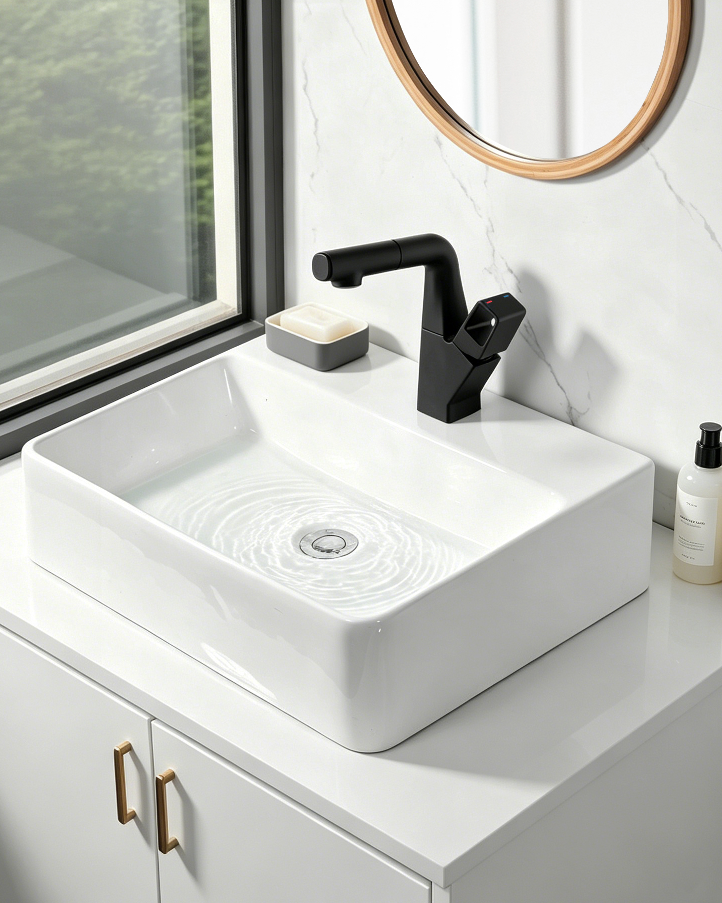 Matte Black Pull-Out Basin Mixer: One Tap, Two Jobs